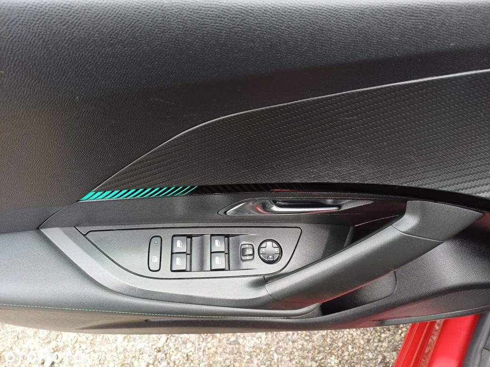 Peugeot 2008 1.2 PureTech Allure Pack S&S EAT8 - 14