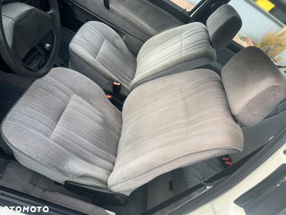 Volkswagen Jetta 1.8 CL - 11