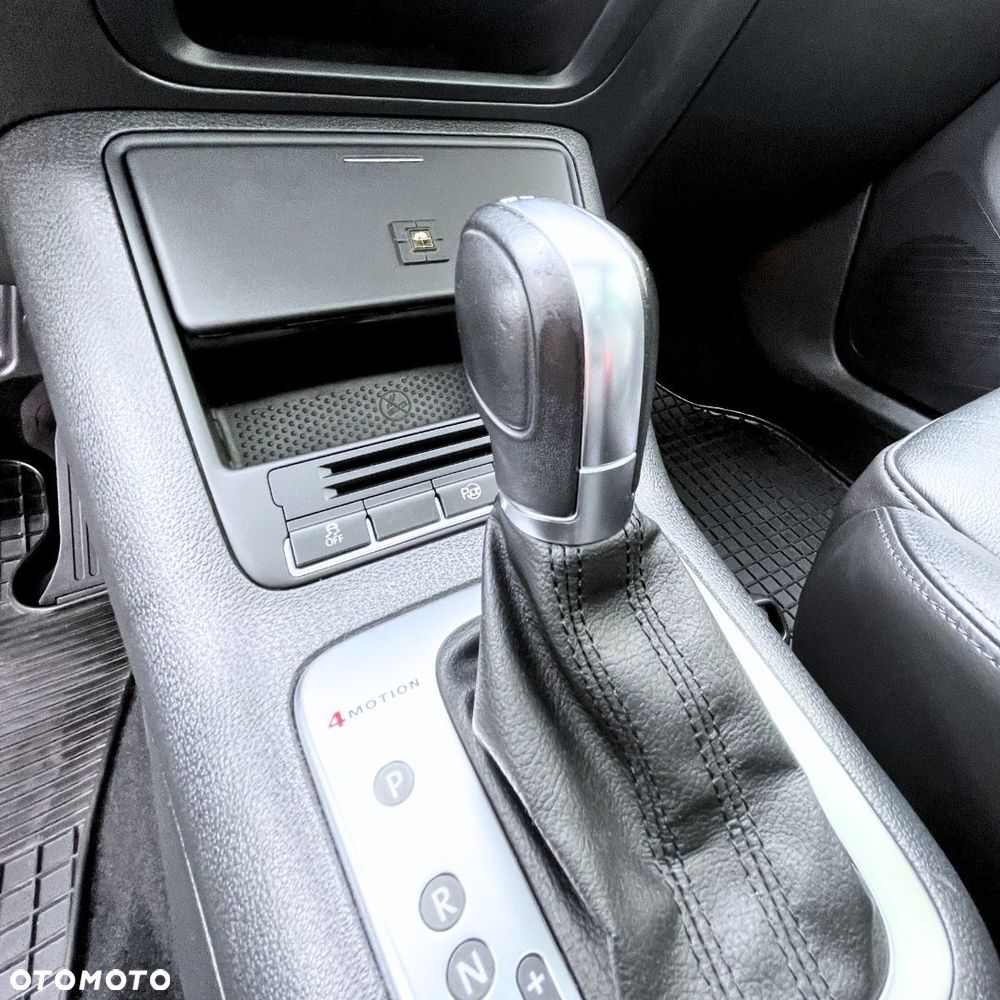 Volkswagen Tiguan 2.0 TDI DPF 4Motion BlueMotion Technology DSG Cup Sport & Style - 11