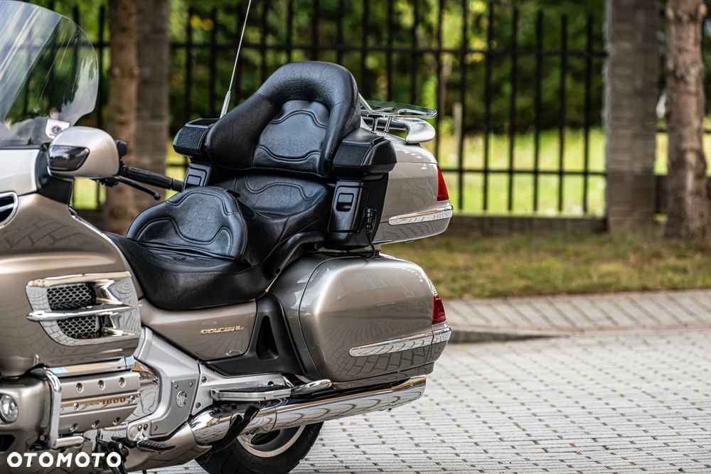 Honda GL - 17