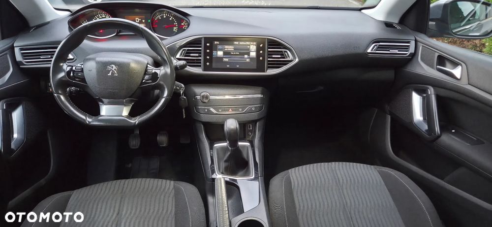 Peugeot 308 1.6 HDi Style - 36