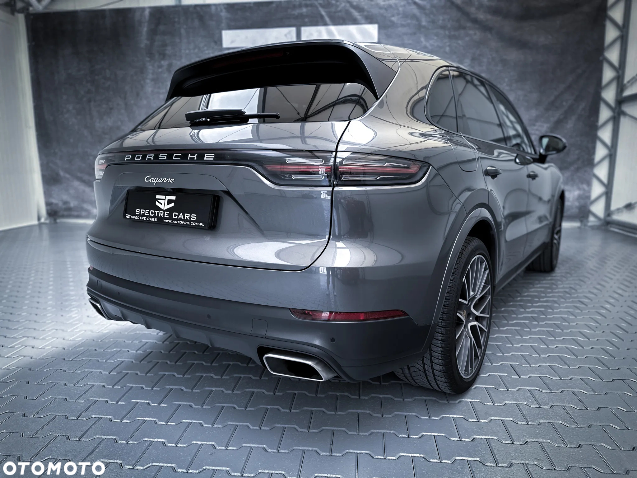 Porsche Cayenne Standard - 11