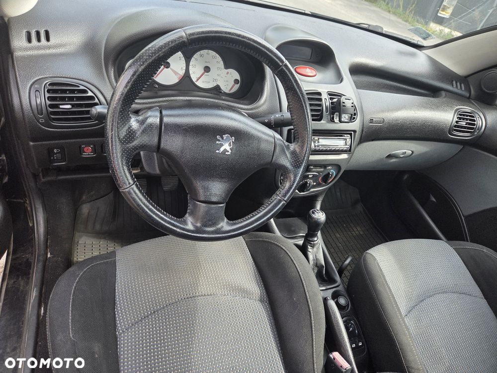 Peugeot 206 CC - 8