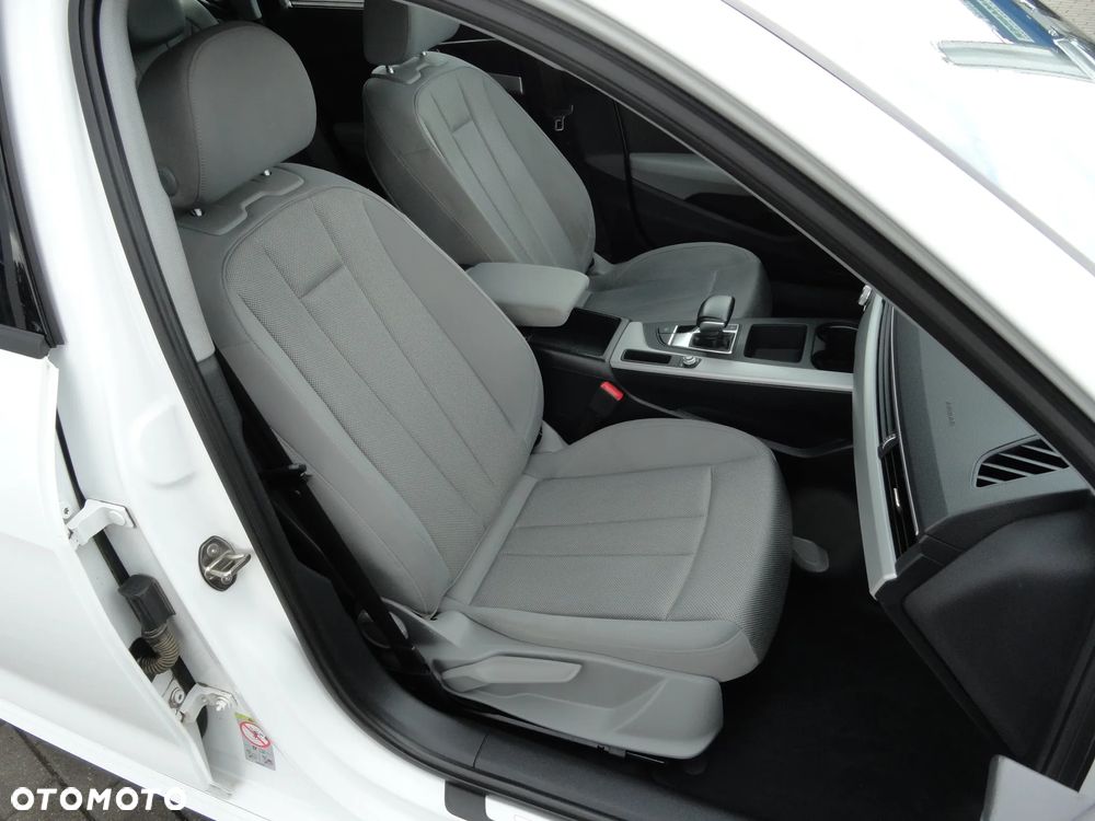 Audi A4 Avant 35 TDI S tronic S line - 11