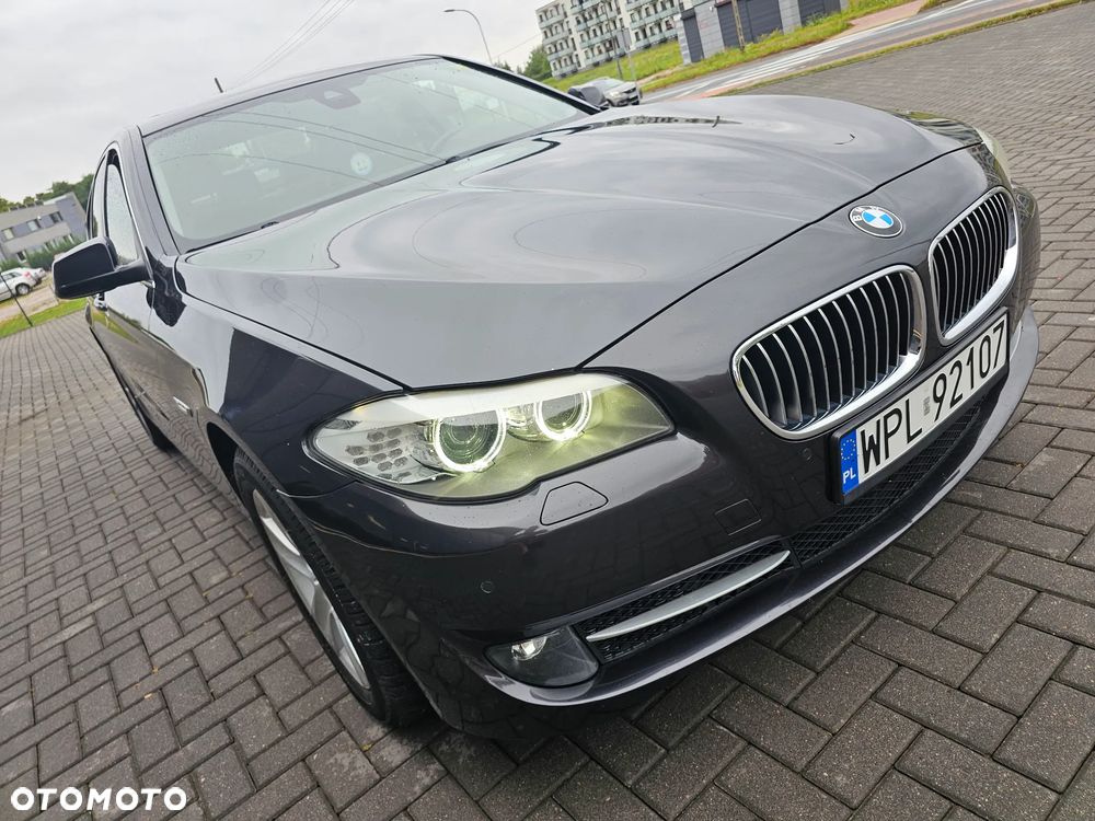 BMW Seria 5 520d Luxury Line - 34