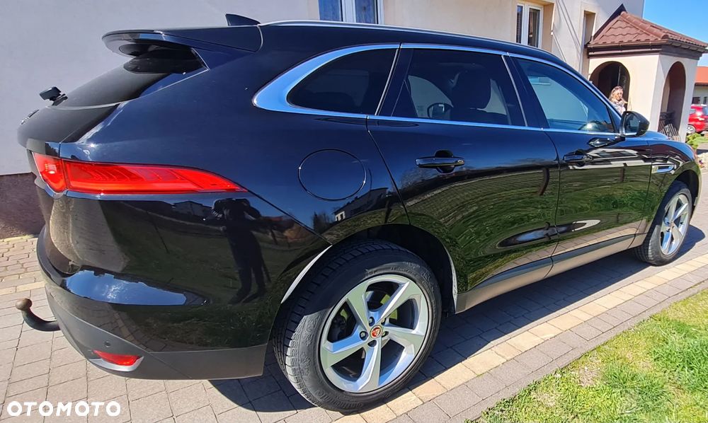 Jaguar F-Pace 20d Pure - 3