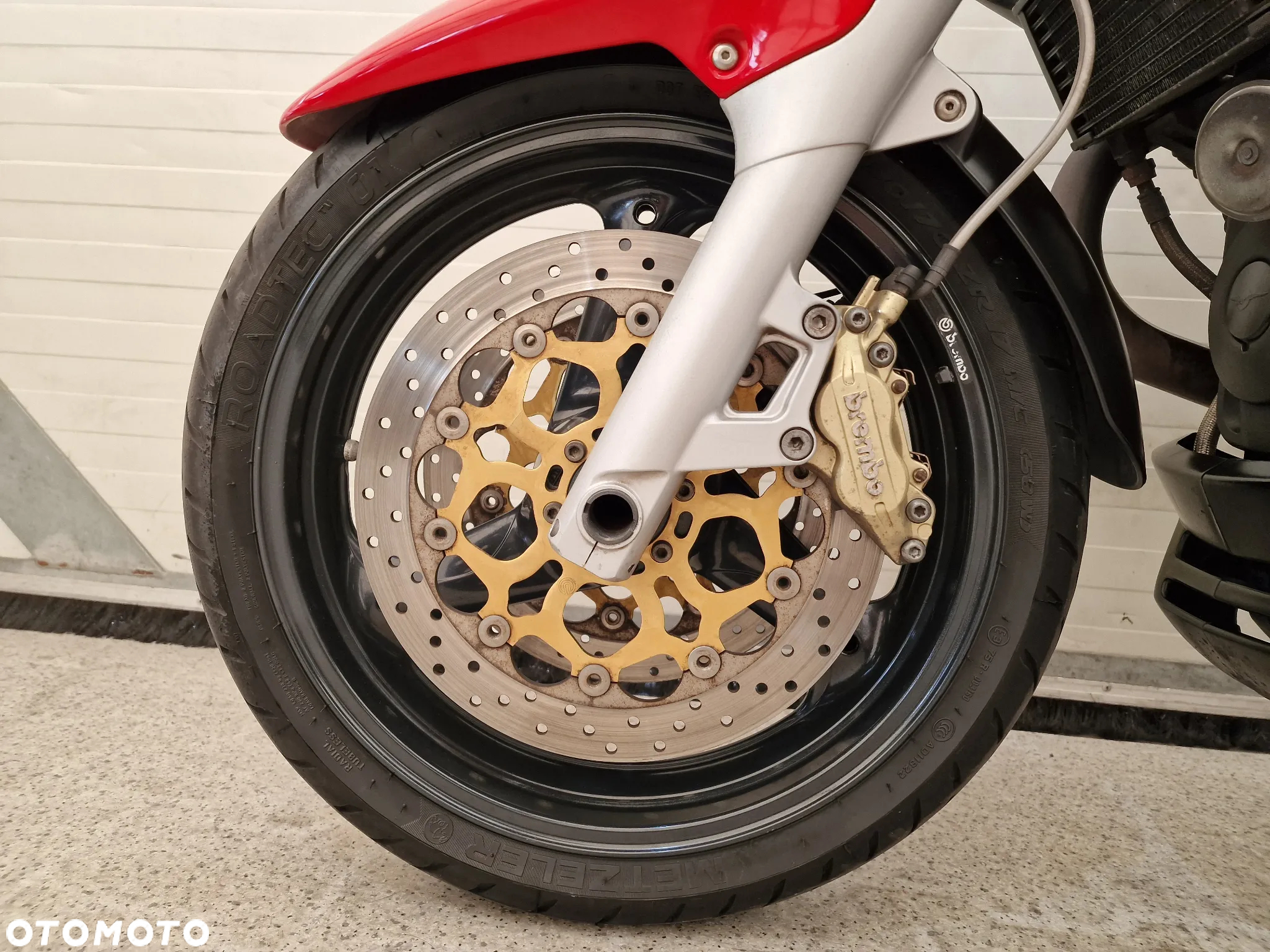 Moto Guzzi Breva - 8