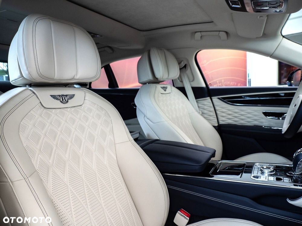 Bentley Flying Spur - 10