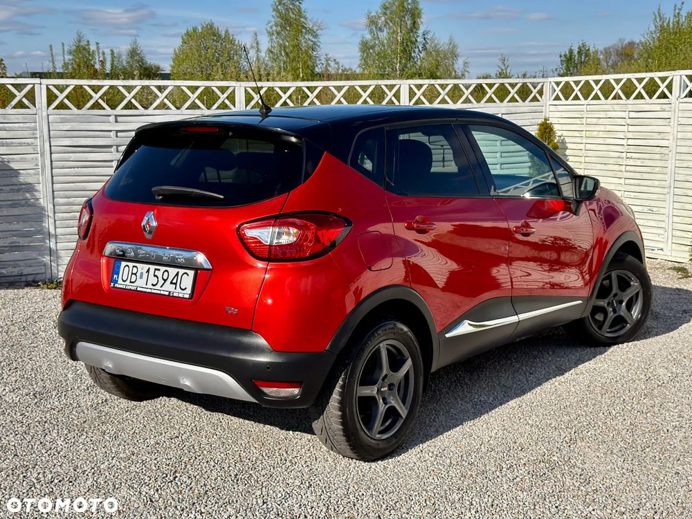 Renault Captur 1.2 TCe Helly Hansen EDC - 3