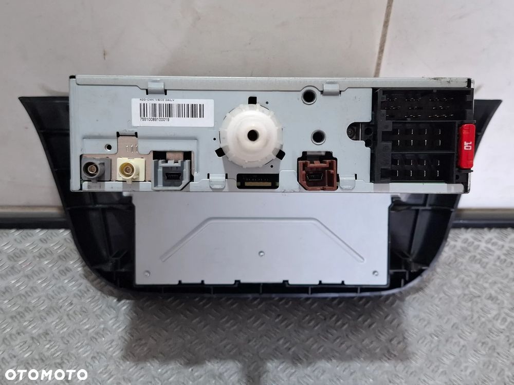 Radio CD IVECO Daily 2018 rok nr 28628386 - 3