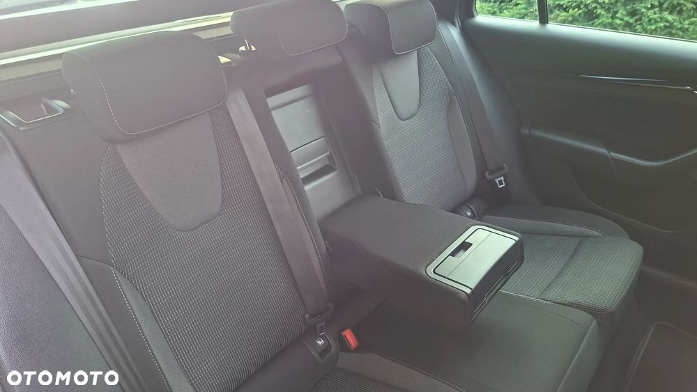 Skoda Octavia 1.5 TSI ACT Ambition - 10