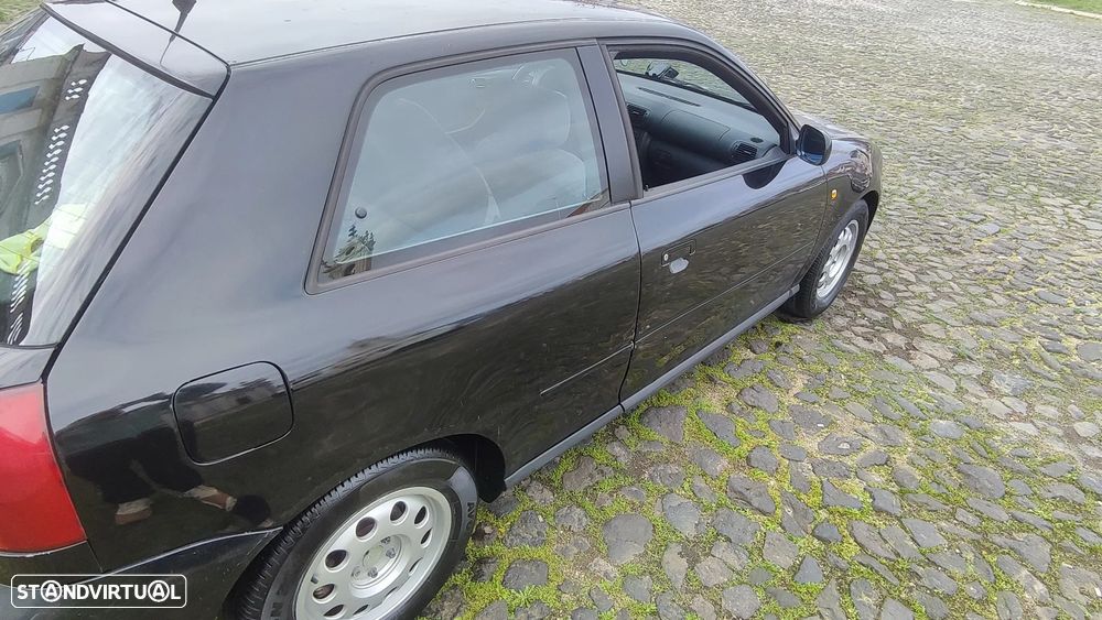 Audi A3 1.6 - 4