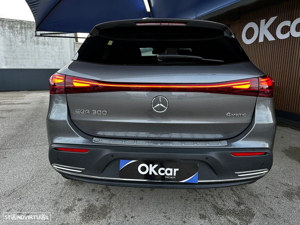 Mercedes-Benz EQA 300 4Matic Progressive - 17
