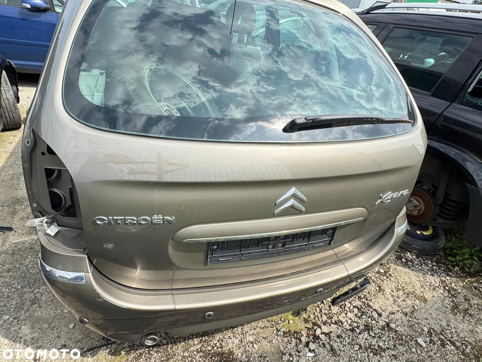 Citroen Xsara Picasso 2010 poj. 1.6 benzyna 16 V - 9