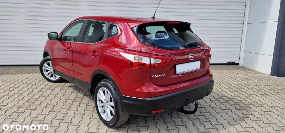 Nissan Qashqai 1.2 DIG-T Xtronic ACENTA - 4