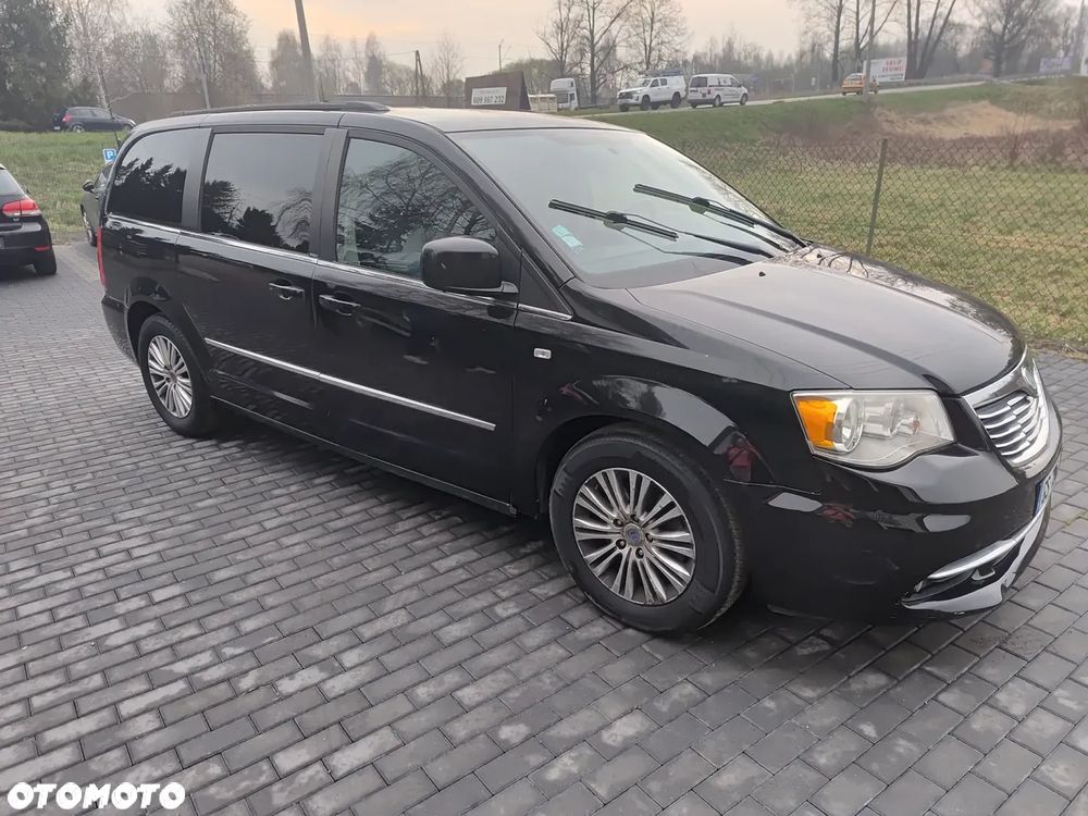 Lancia Voyager 2.8CRD Platinum - 14