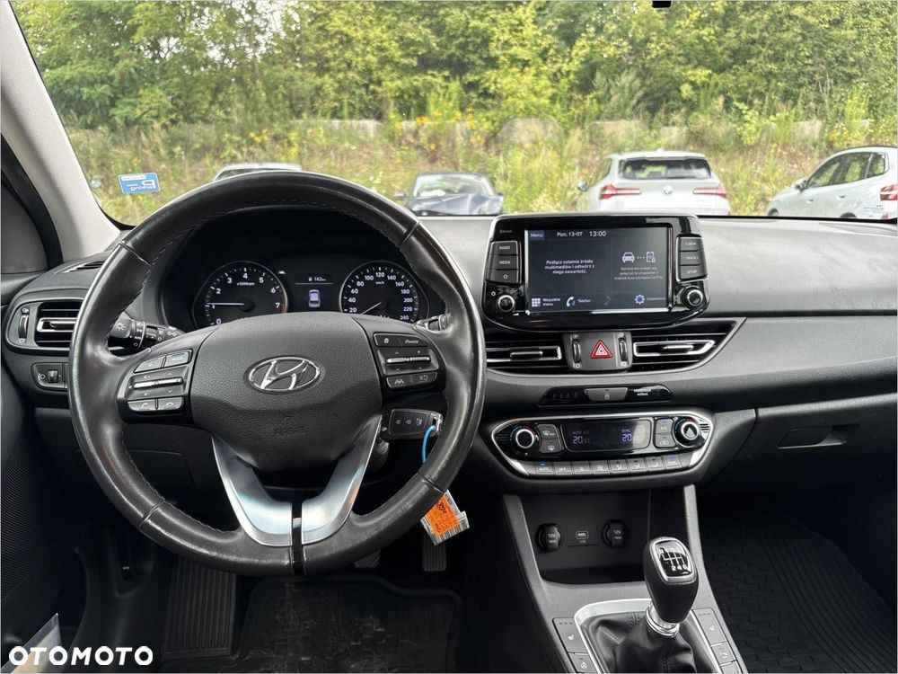 Hyundai i30 1.0 T-GDI Smart - 12