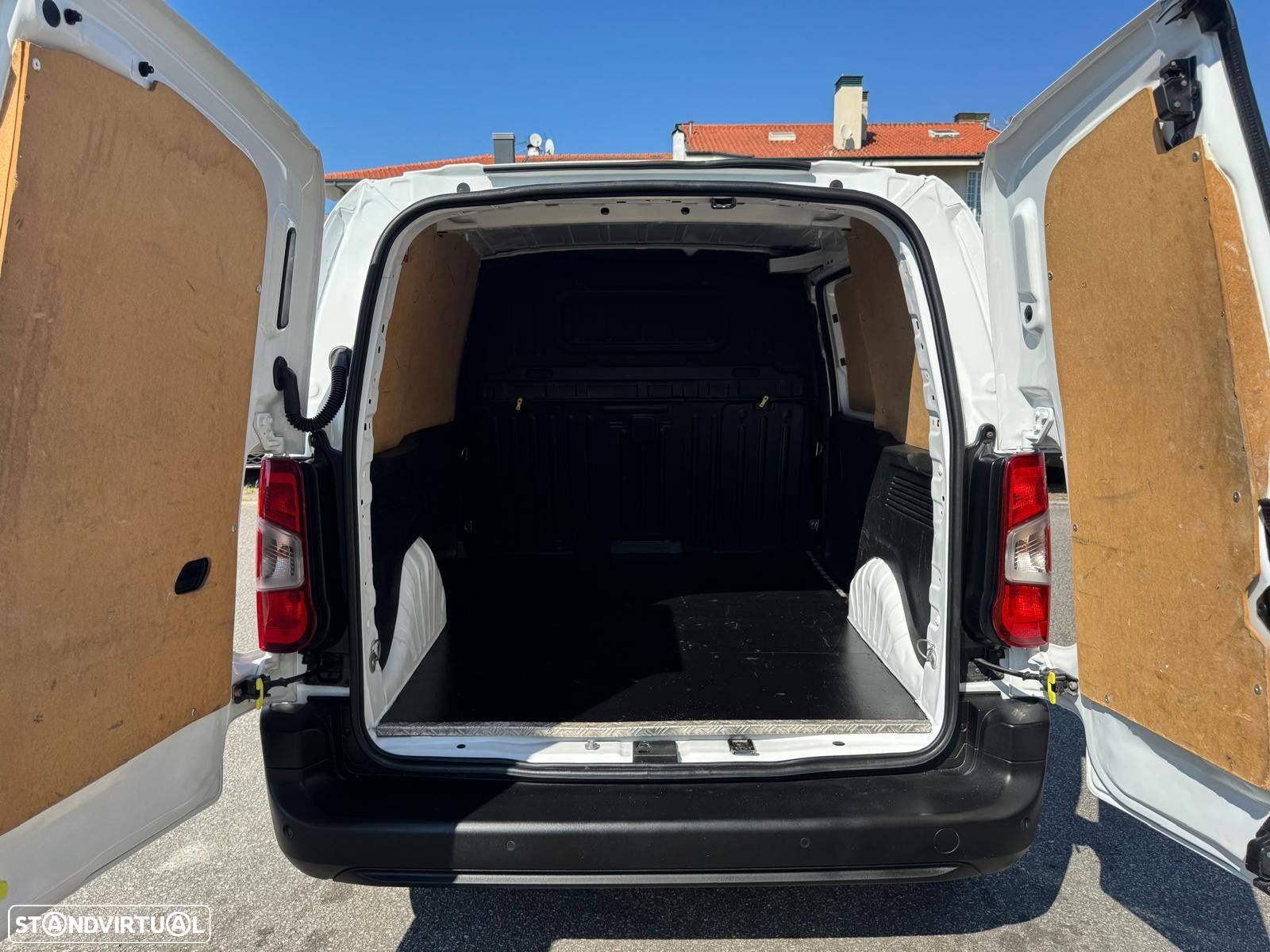 Peugeot Partner 1.5 BlueHDi Pro Standard - 11