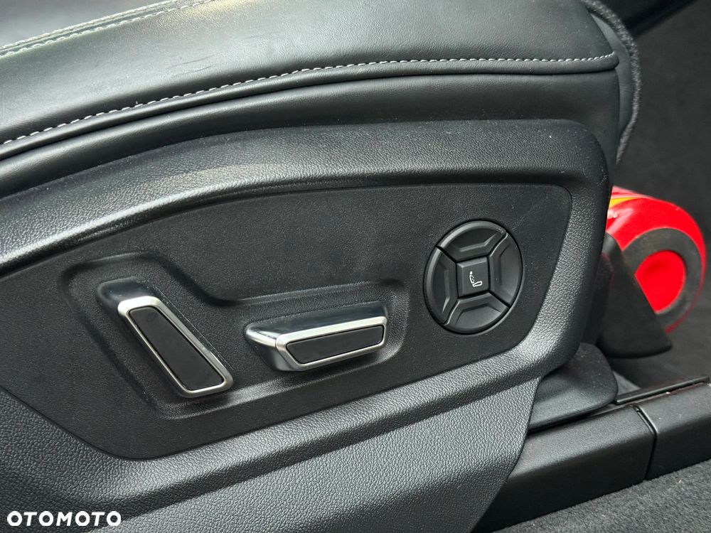 Audi Q7 50 TDI quattro tiptronic S line - 25