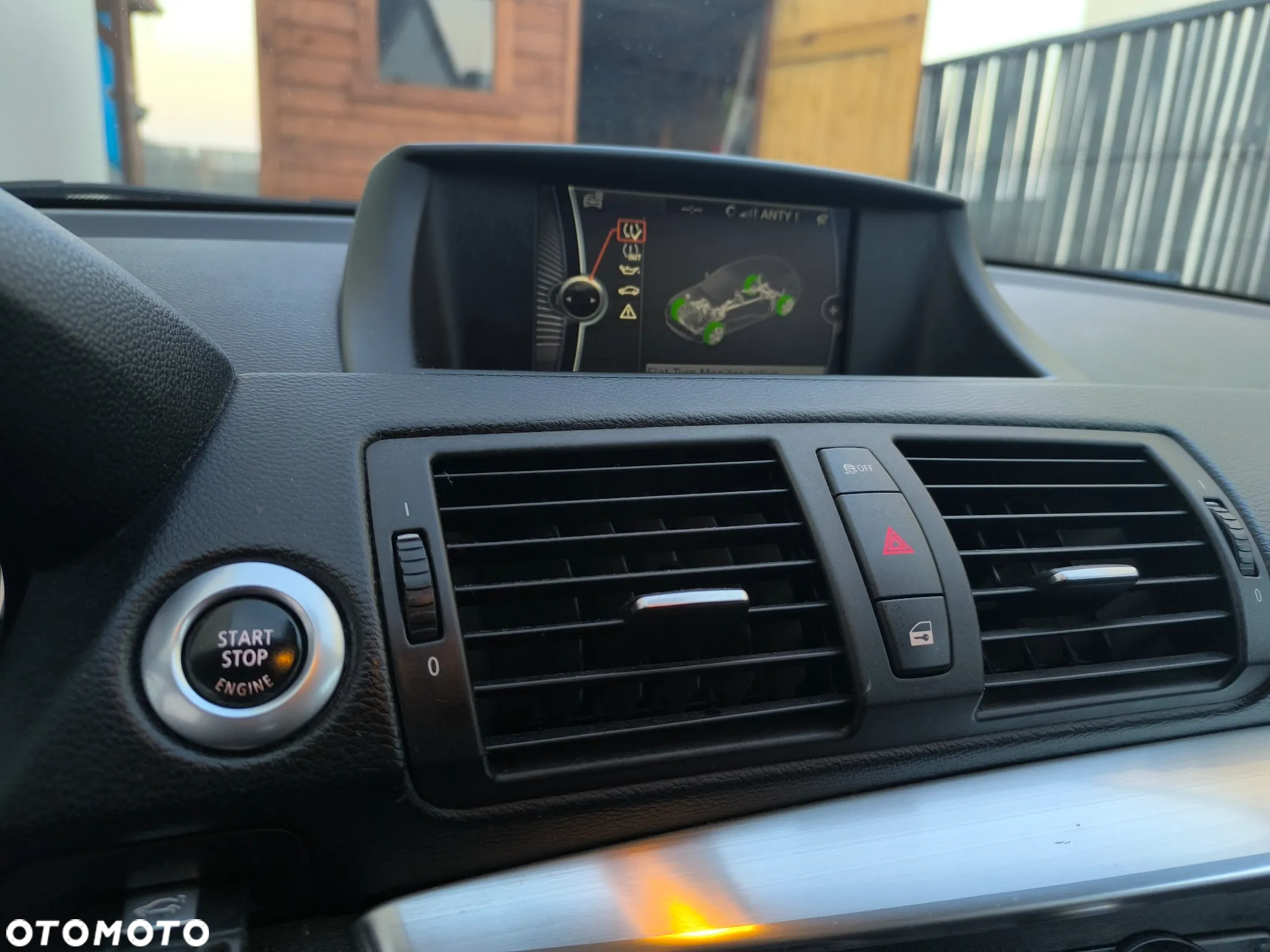 BMW Seria 1 118i - 32