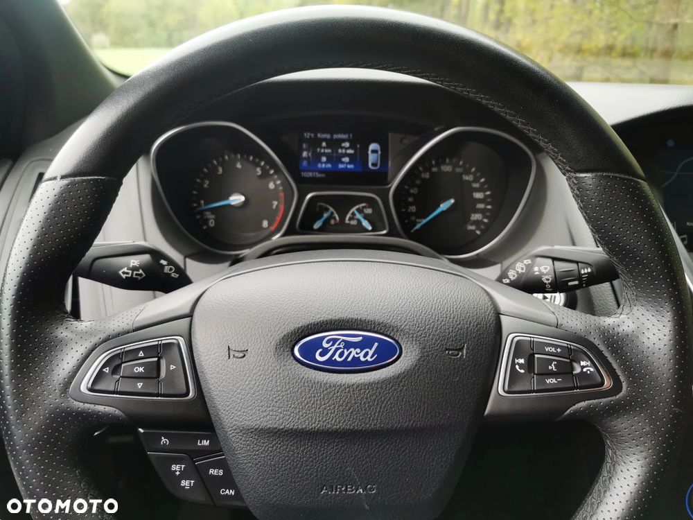 Ford Focus 1.5 EcoBoost STart-Stopp-System ST-LINE - 12