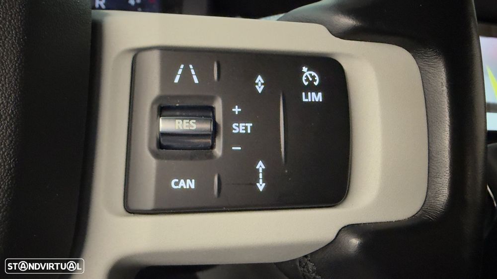 Land Rover Defender 110 D250 X-Dynamic HSE - 28