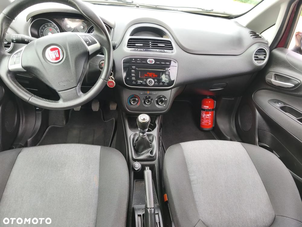 Fiat Punto 2012 - 15