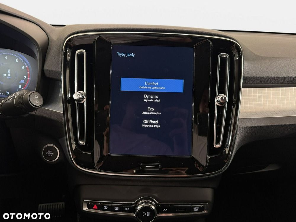 Volvo XC 40 - 27