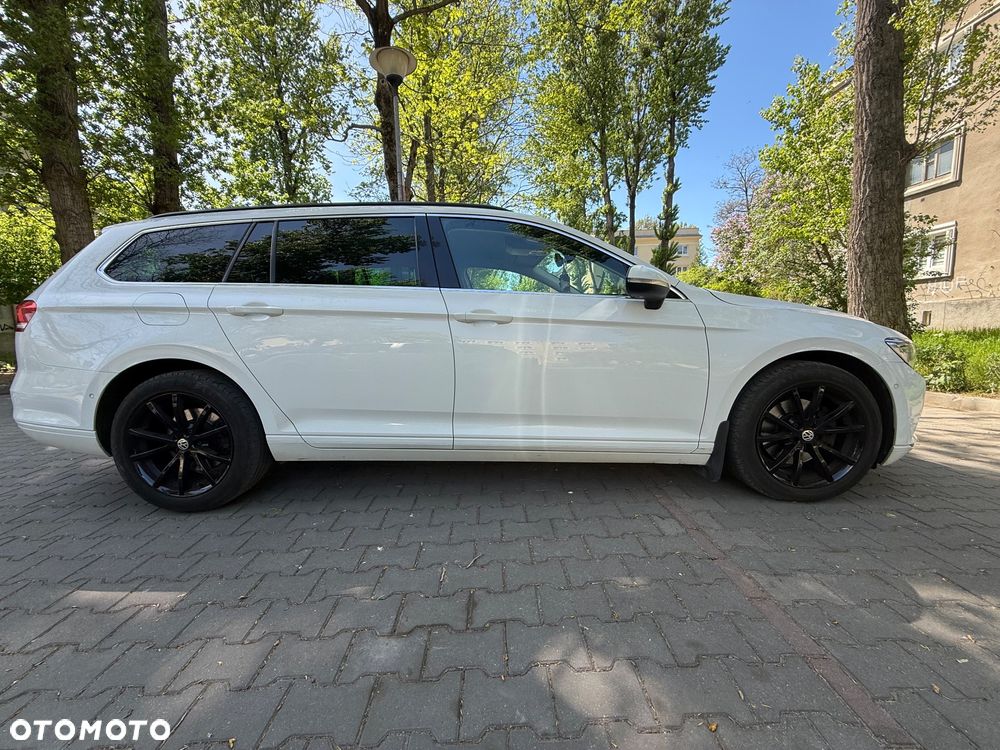 Volkswagen Passat - 24