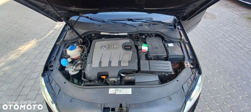 Volkswagen Passat - 29