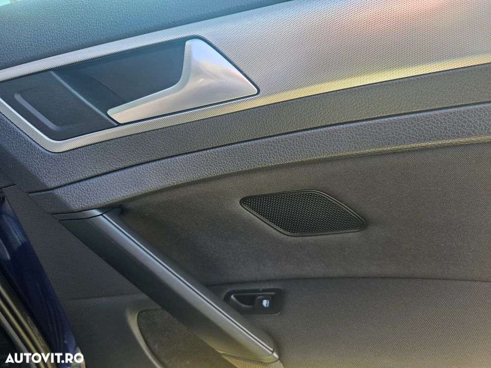 Volkswagen Golf 1.0 TSI Trendline - 24