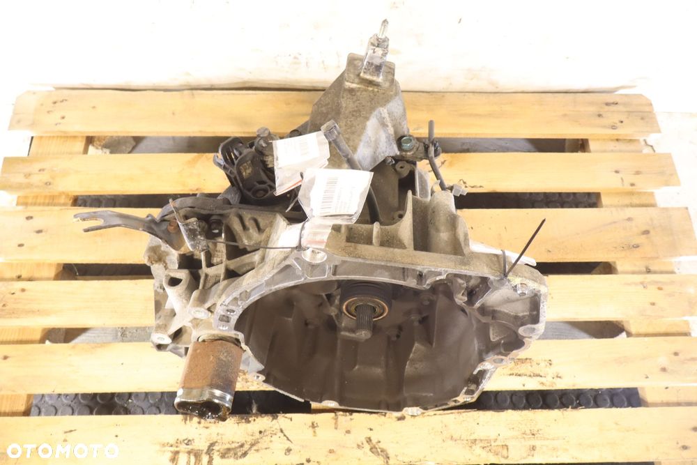 SKRZYNIA BIEGÓW 5 BIEGOWA NISSAN MICRA IV K13 LIFT 1.2 JH3303 - 2