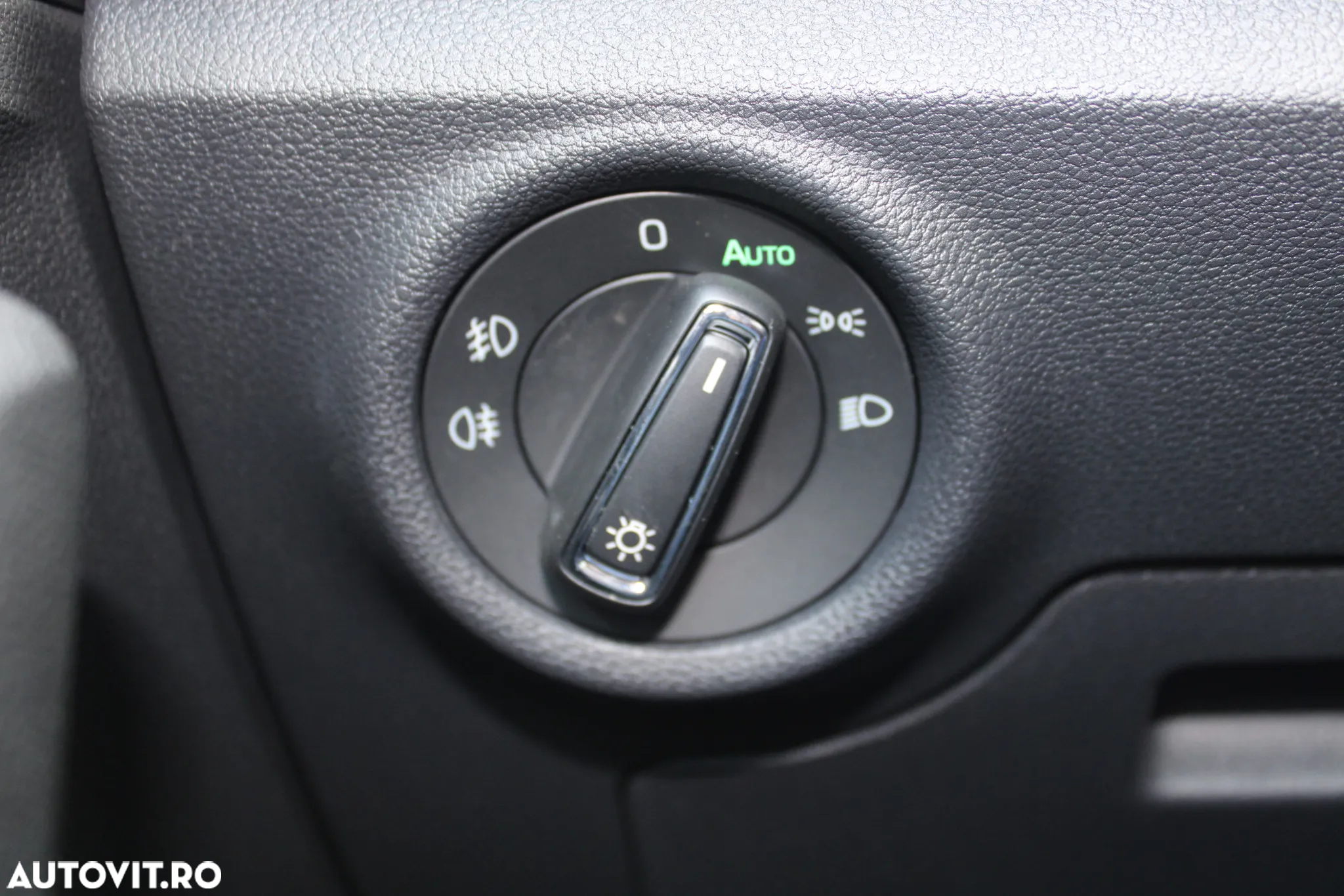 Skoda Kamiq 1.5 TSI DSG Selection - 17
