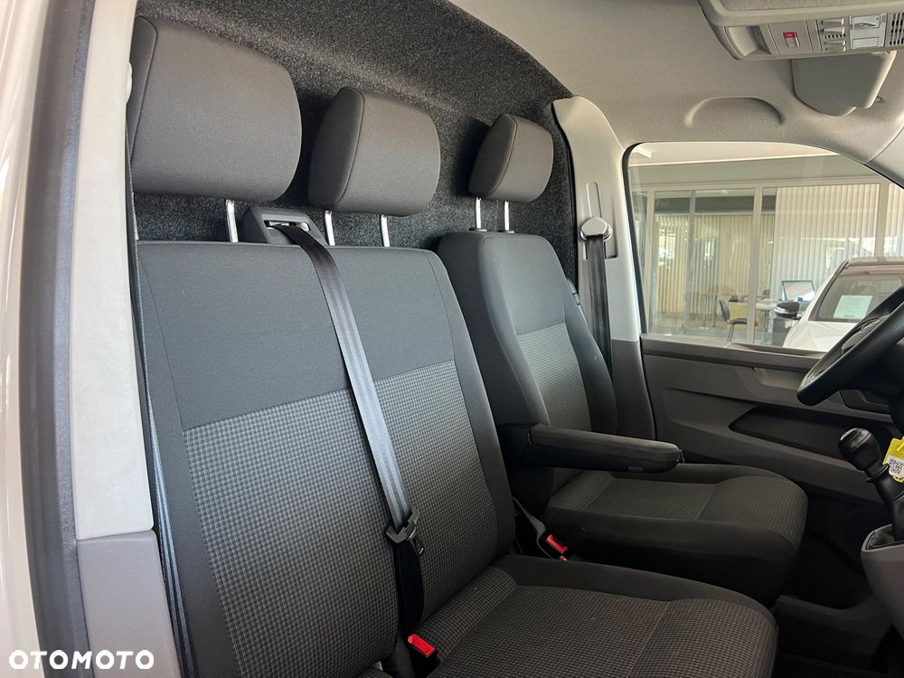 Volkswagen Transporter - 38
