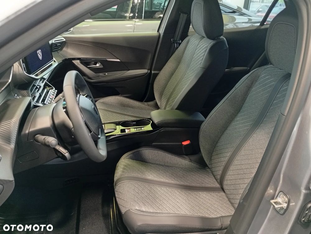 Peugeot 2008 - 6