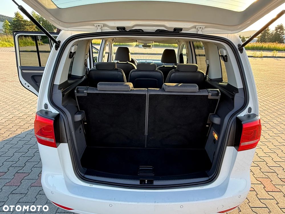 Volkswagen Touran 1.6 TDI DPF Comfortline - 19