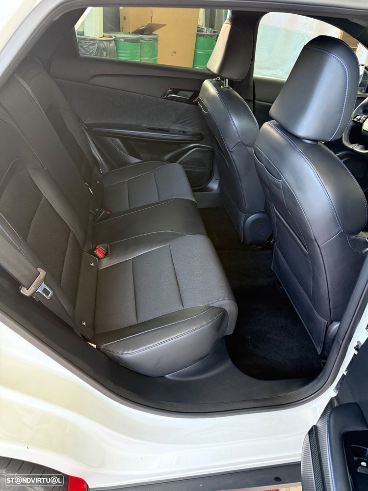 MG MG4 77 kWh Extended Range Luxury - 14
