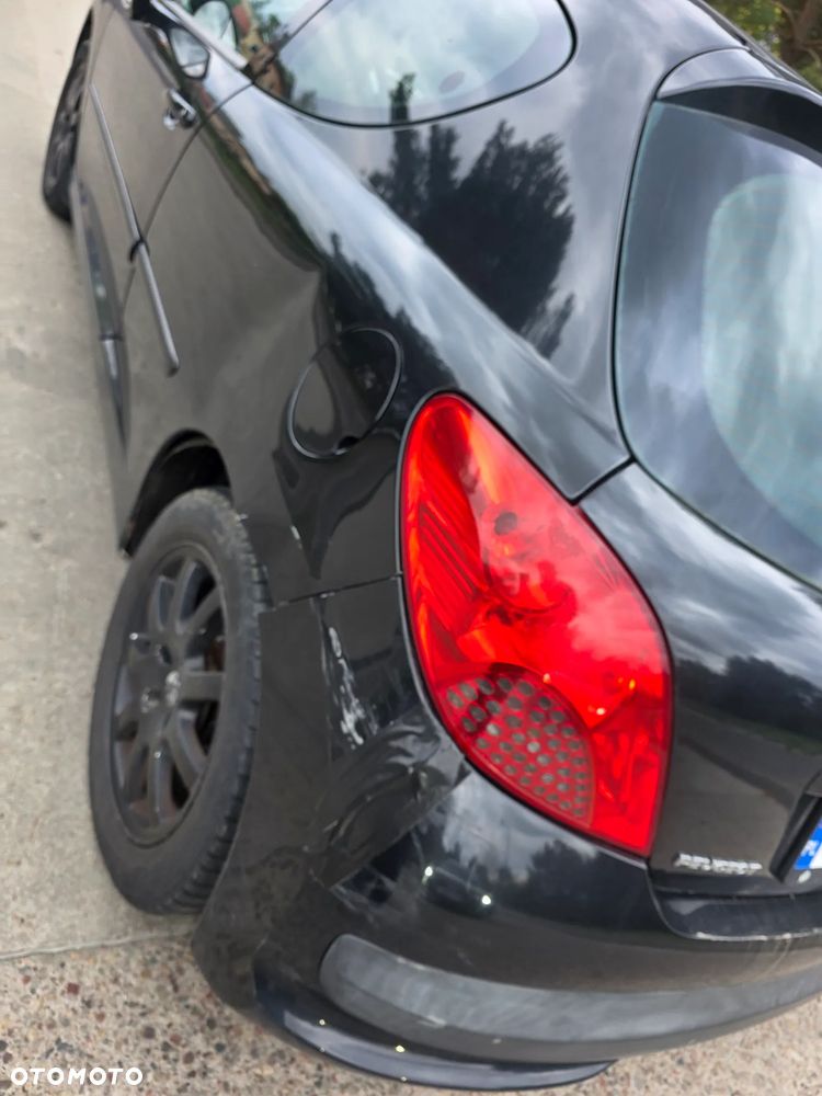 Peugeot 207 1.6 16V Sporty - 6