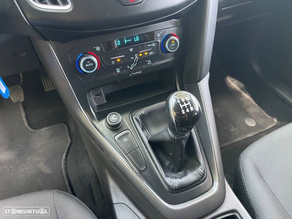 Ford Focus 1.0 SCTi Trend+ - 32