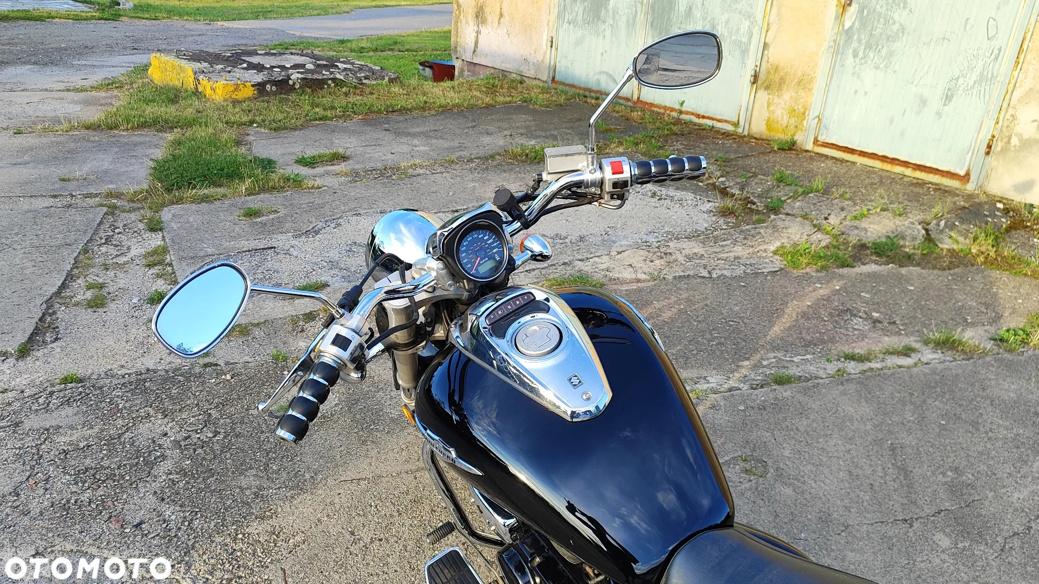 Suzuki Boulevard - 21