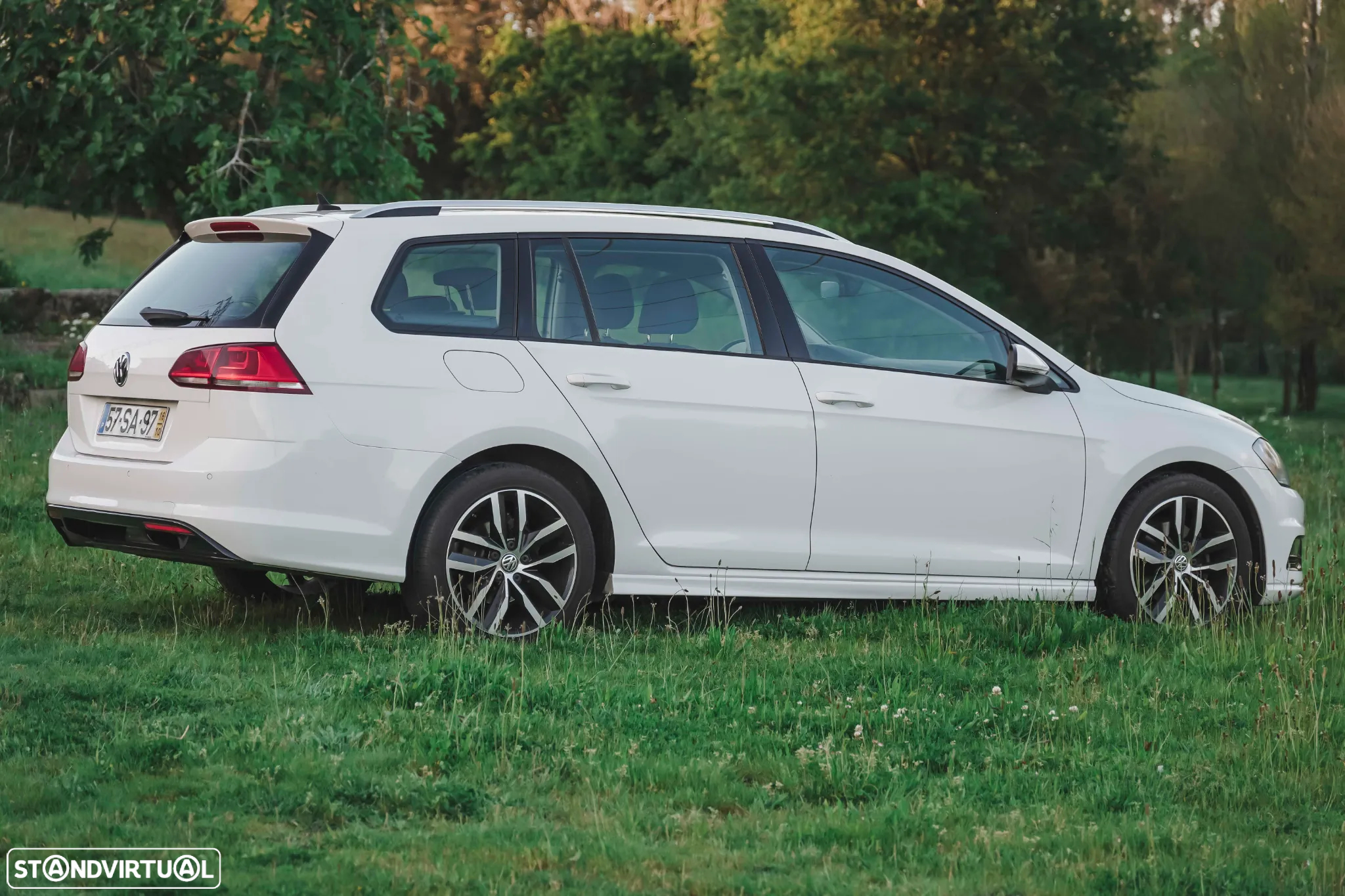 VW Golf Variant - 4