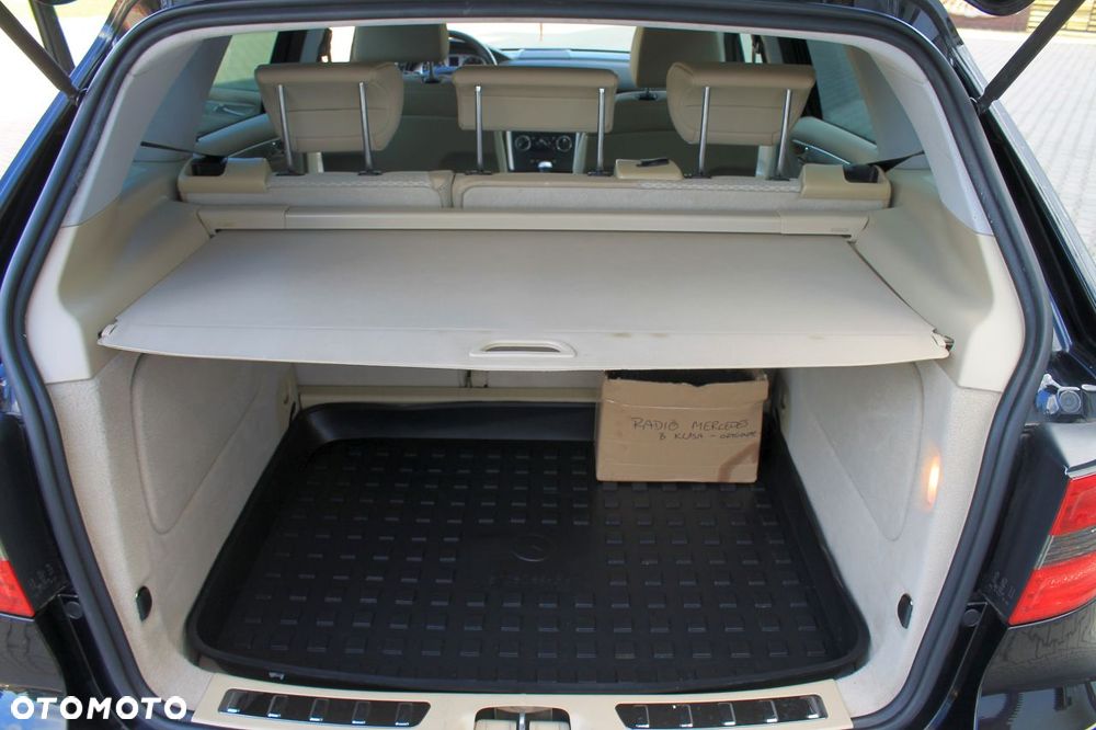 Mercedes-Benz Klasa B 170 Autotronic Special Edition - 40