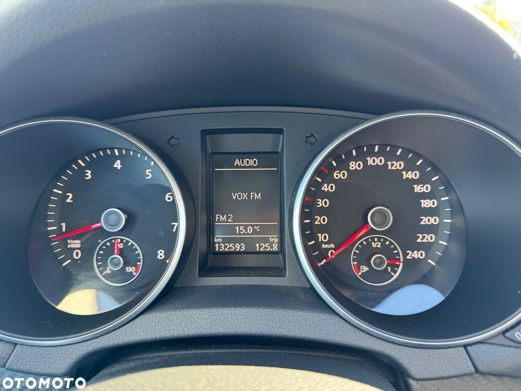 Volkswagen Golf VI 1.4 TSI Highline DSG - 15