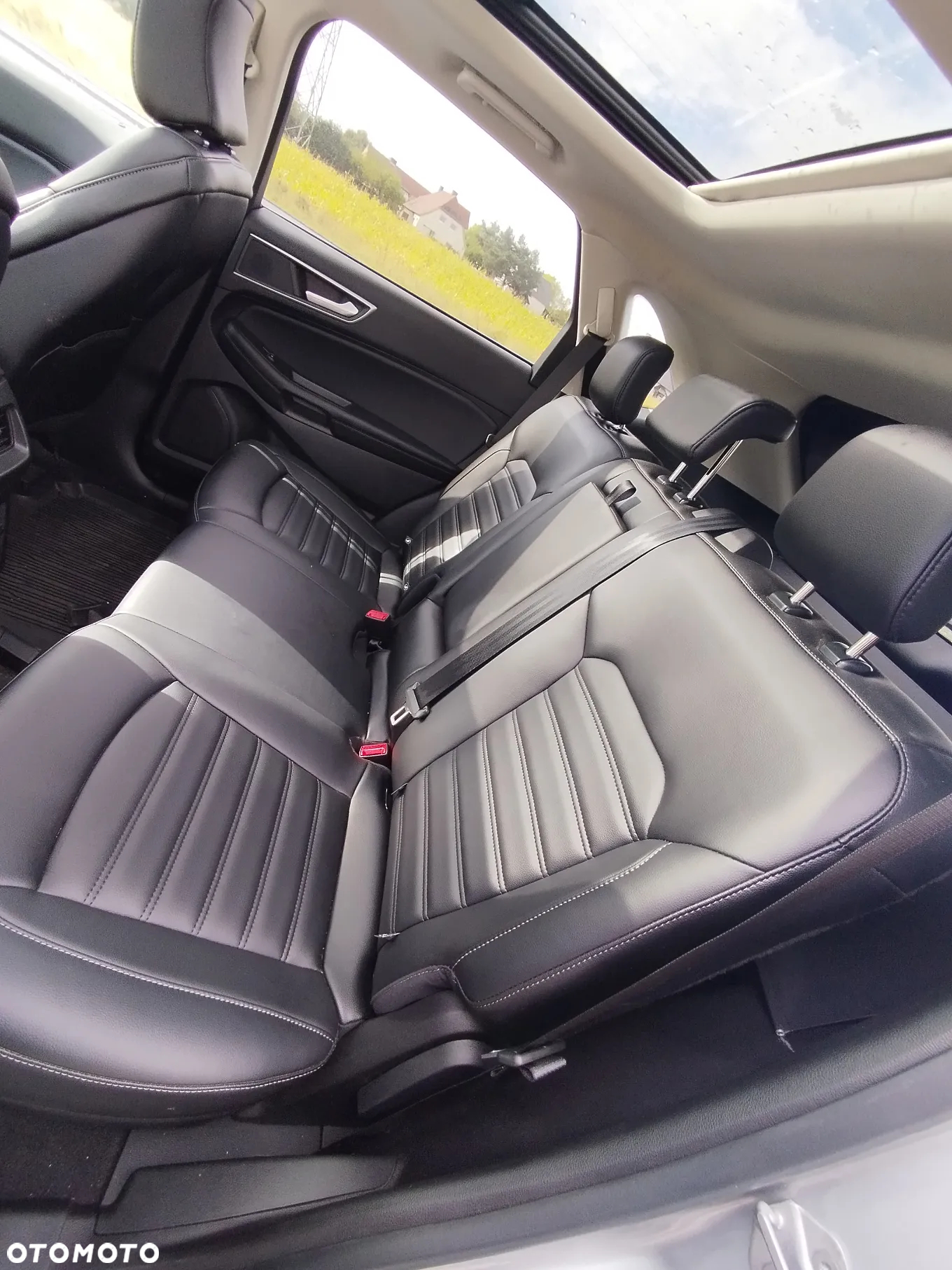 Ford Edge - 9