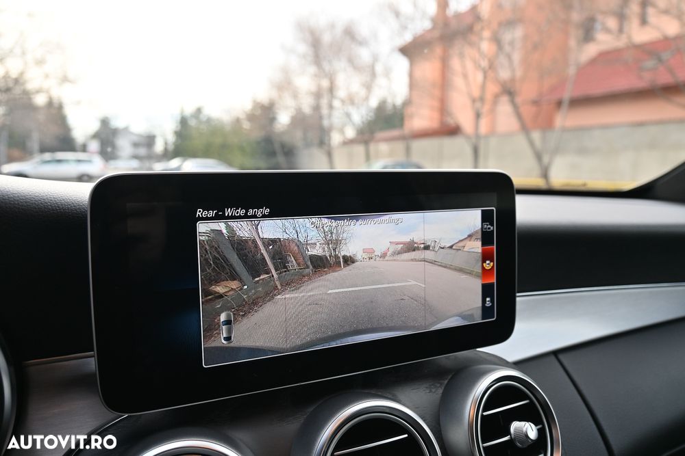 Mercedes-Benz C 200 MHEV - 31