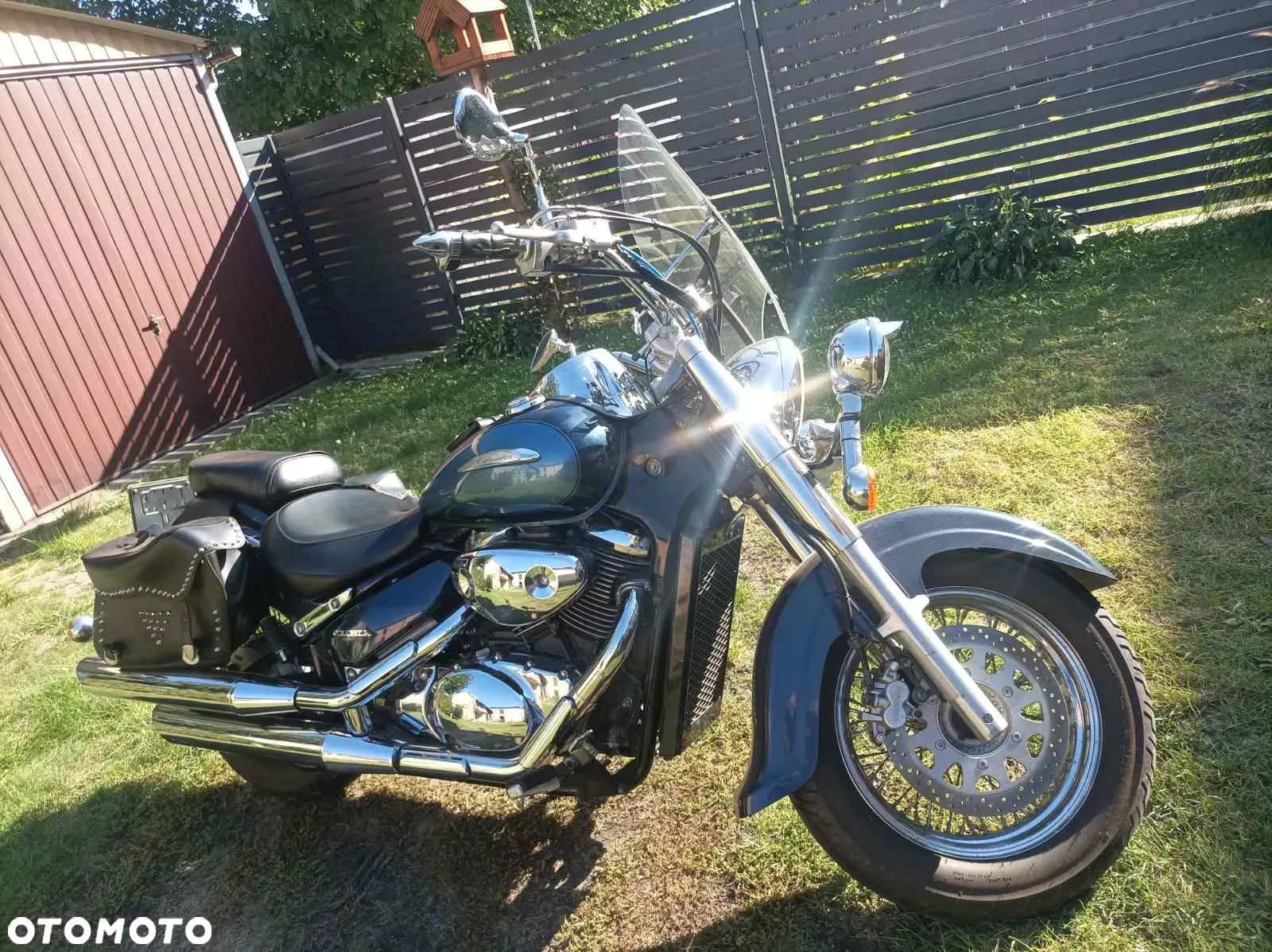 Suzuki VL 800 Volusia - 1