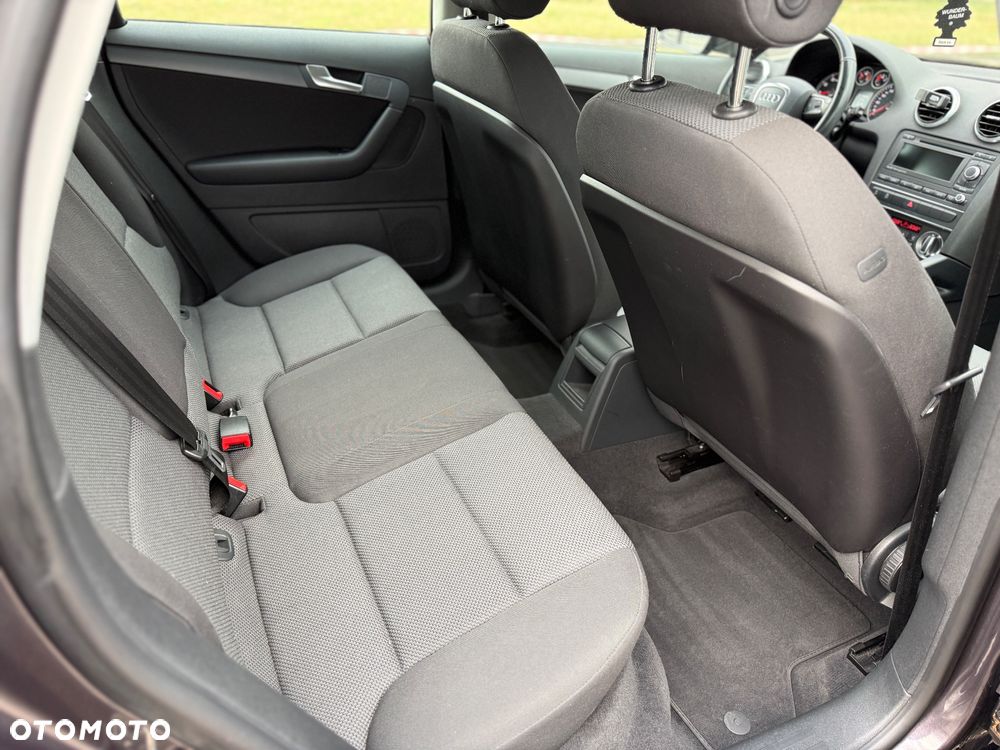 Audi A3 Sportback 1.4 TFSI Attraction - 10