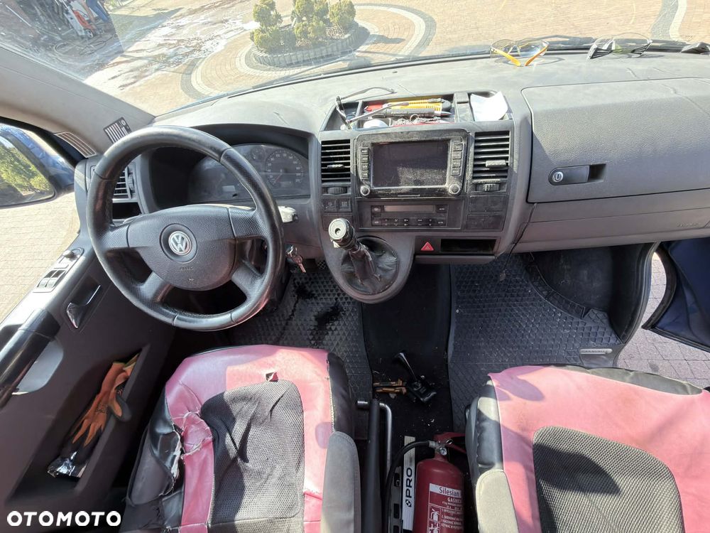 Volkswagen Caravella - 7