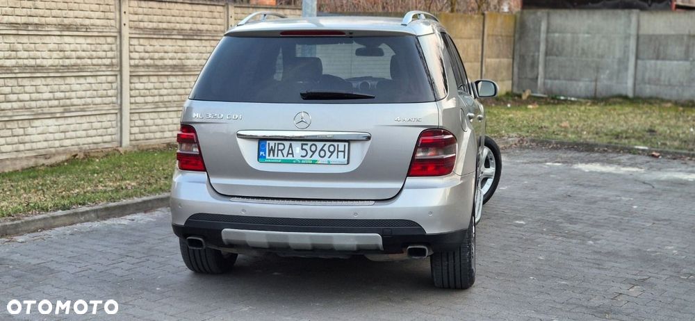 Mercedes-Benz ML 320 CDI 4Matic 7G-TRONIC Edition 10 - 5