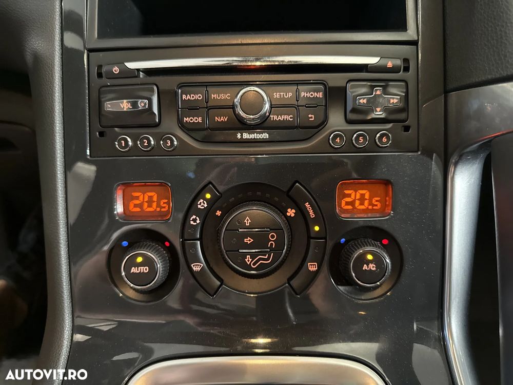 Peugeot 3008 - 19